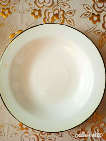 Блюдо эмалированное