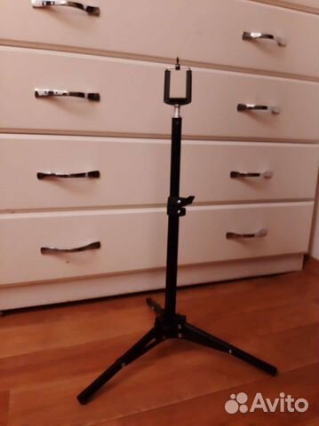 Штатив с держателем для телефона