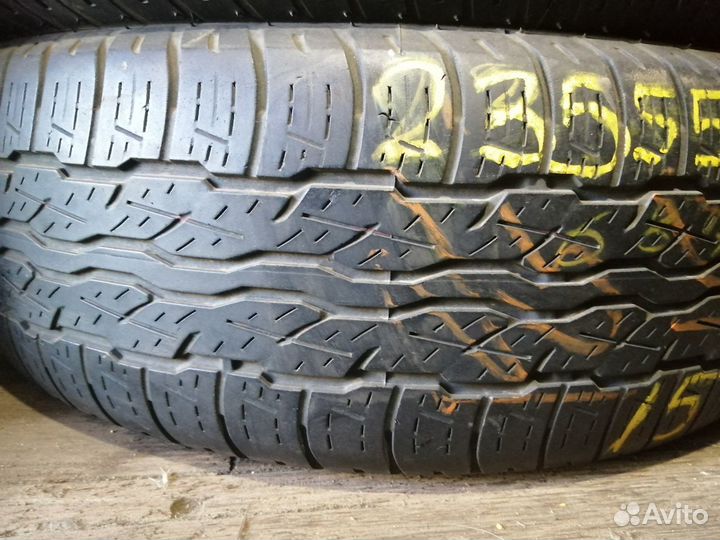 Bridgestone Dueler H/T D687 235/55 R18