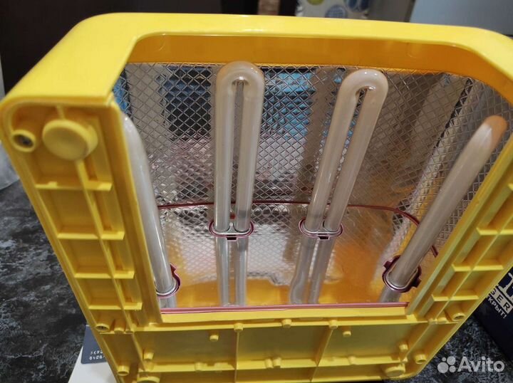 Лампа для ногтей и всё для маникюра