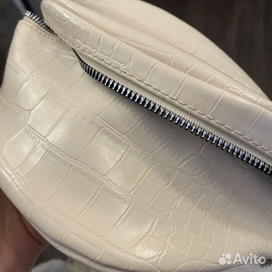 Поясная сумка pull and bear