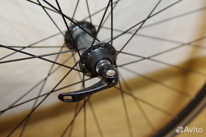 Колесо переднее шоссейное 28 - 622 - 700