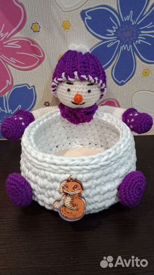 Вязаные корзинки ручной работы