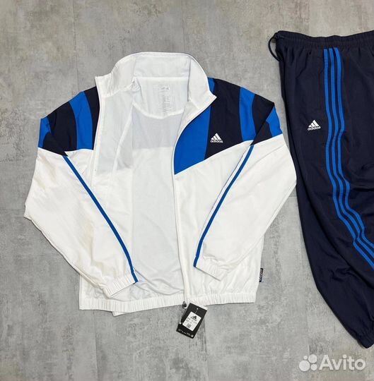 Спортивный костюм Adidas