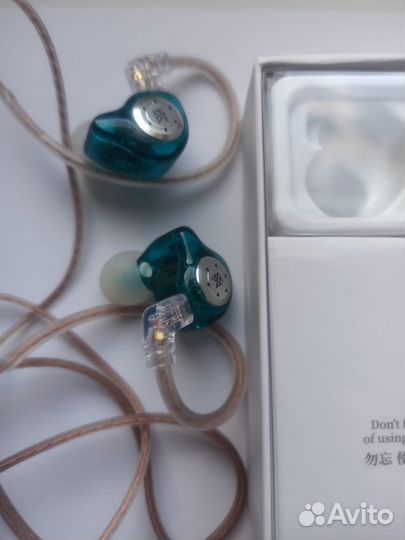 Наушники-вкладыши