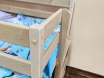 Детская кровать двухъярусная с выдвижным местом