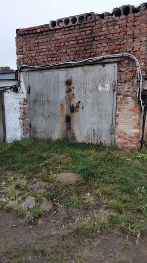 Гараж, > 30 м²