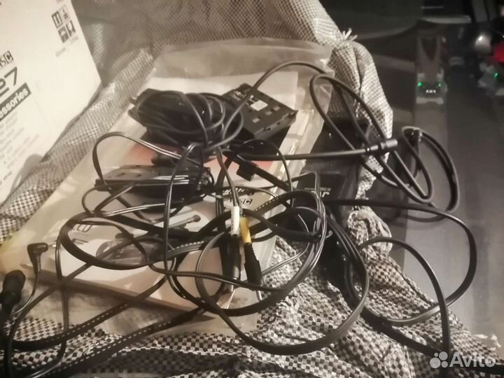 Видеокамера JVS VHS model NO GR-327E