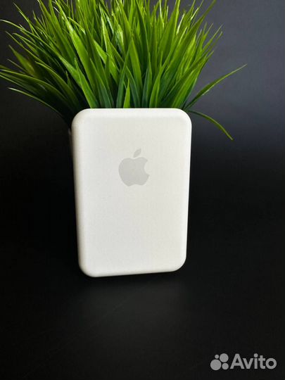 Apple battery pack 5000 mAh