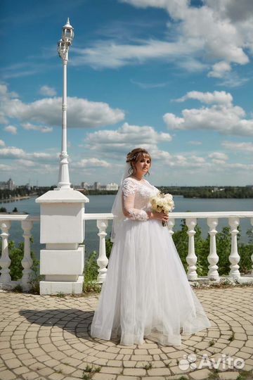 Свадебное платье