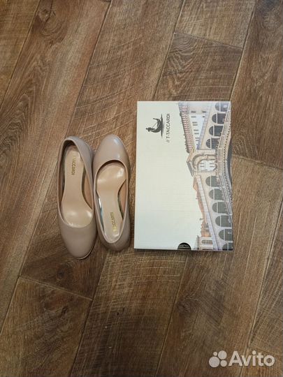 Продам туфли