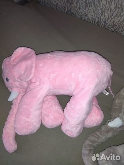 Слоны с пледами