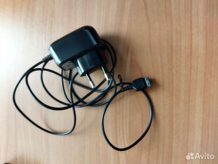 Зарядки для телефонов Nokia, Philips, Samsung