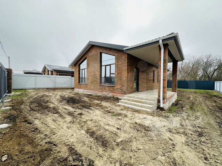 Дом 100 м² на участке 5,5 сот.