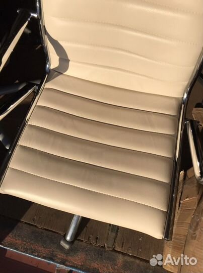 Компьютерное кресло руков. Sitland (нат.кож) Italy