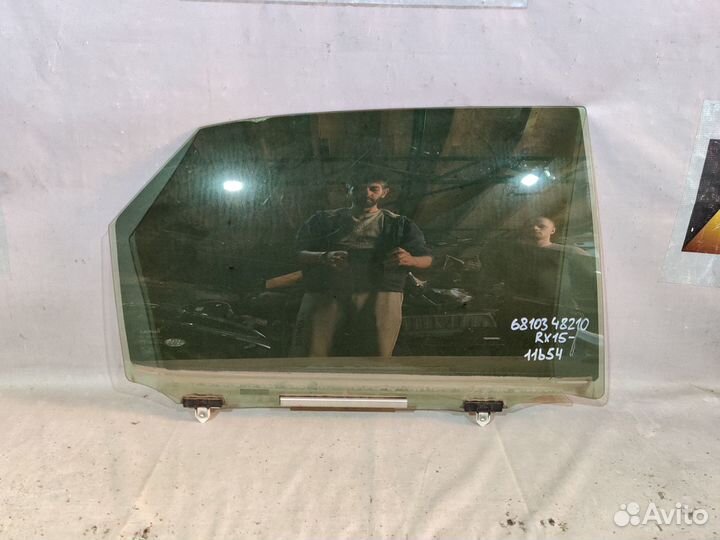Лексус RX 2015- Стекло правое заднее 11654