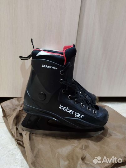 Коньки хоккейные 38-39 размер