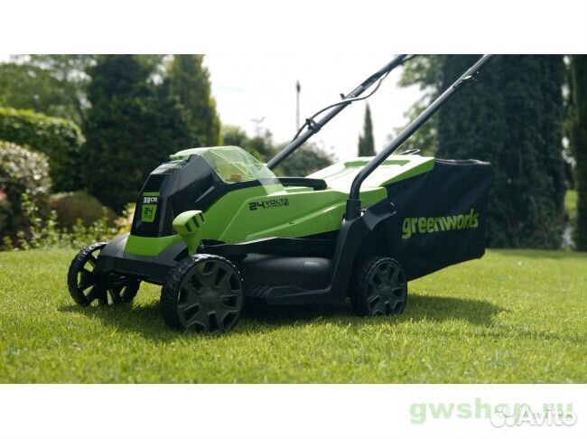 Газонокосилка аккумуляторная Greenworks GD24LM33K2