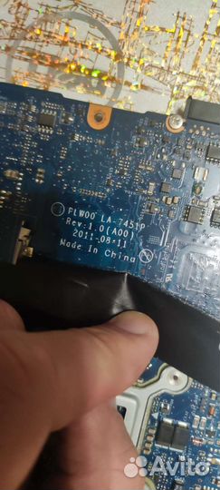 Dell XPS 14Z Запчасти