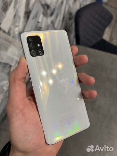 Samsung Galaxy A51, 4/64 ГБ