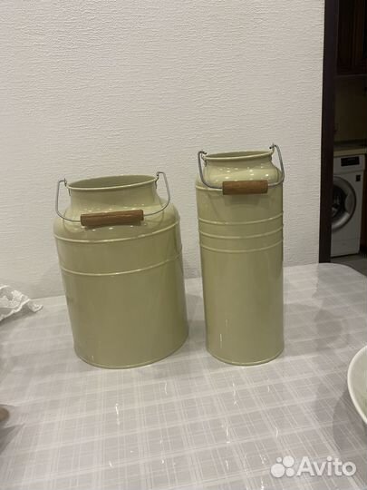 Ваза бидоны