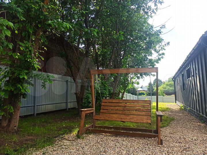 Дом 100 м² на участке 8 сот.