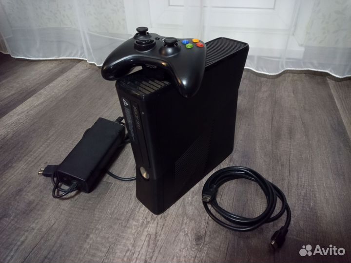 Xbox 360 Слим прошитый