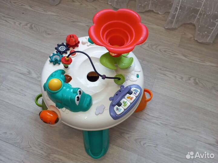 Игровой центр музыкальный столик