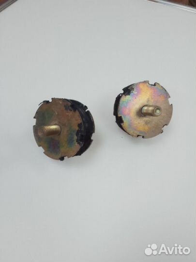 Амортизатор подушка двигателя снегоход Тайга