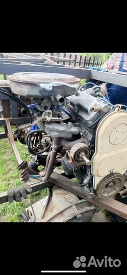 Двигатель Таврия с коробкой