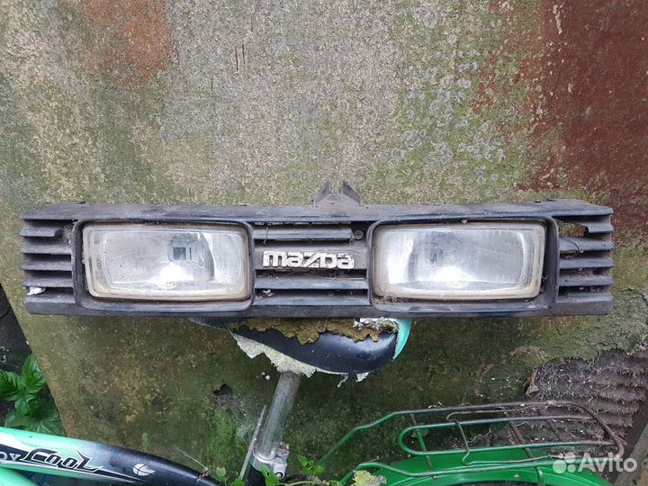 Обрешетка с противотуманными фарами на Mazda 626