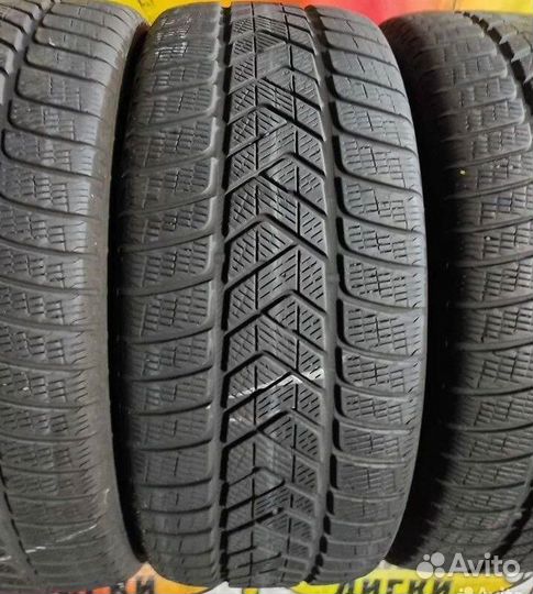 Pirelli Scorpion Winter 255/40 R21 102V