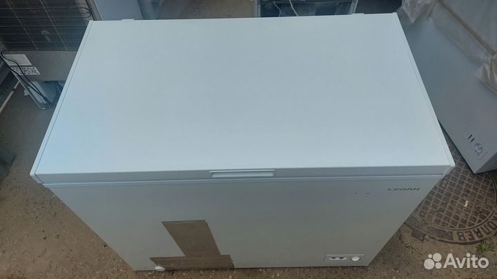 Морозильный ларь leran CFR 249