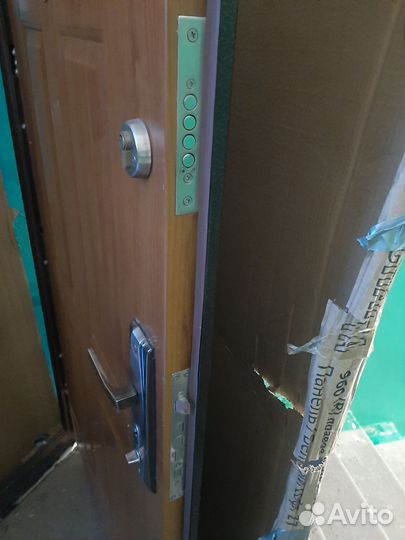 Дверь входная бу