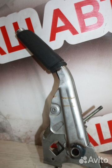 Ручник Ford Focus 2