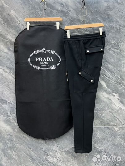 Спортивные штаны prada