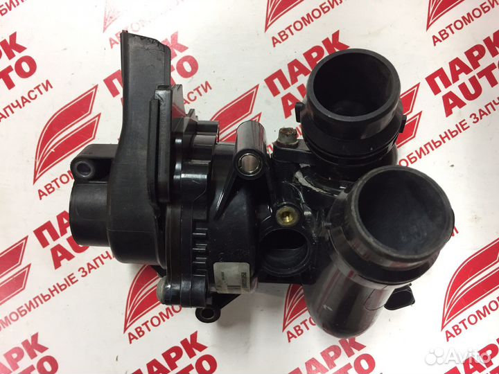 Корпус термостата помпа Audi A6 C7