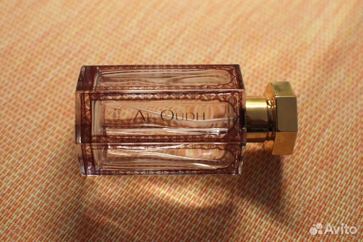 Флакон аромата L'Artisan Al Oudh