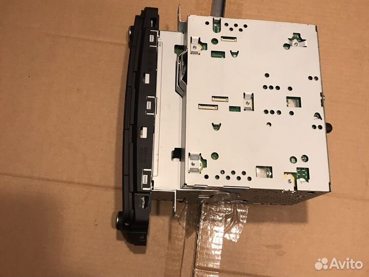 Магнитола genesis