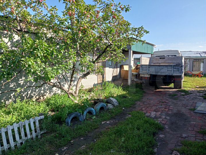 Дом 100 м² на участке 50 сот.