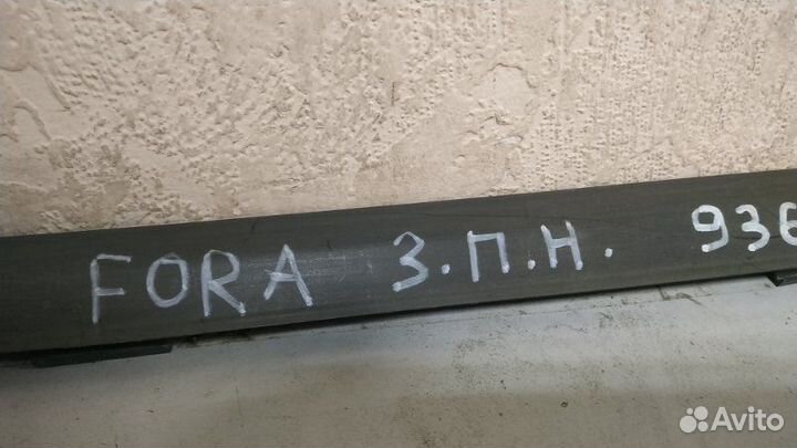 Уплотнитель стекла двери задний правый Chery Fora