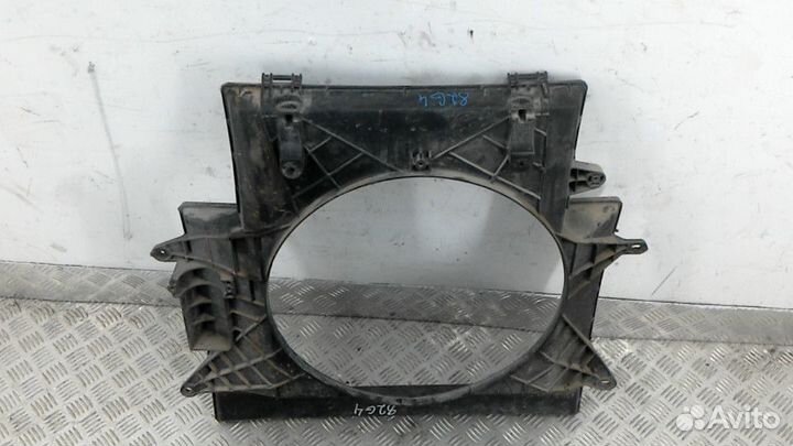 Диффузор вентилятора iveco Daily 3 2003