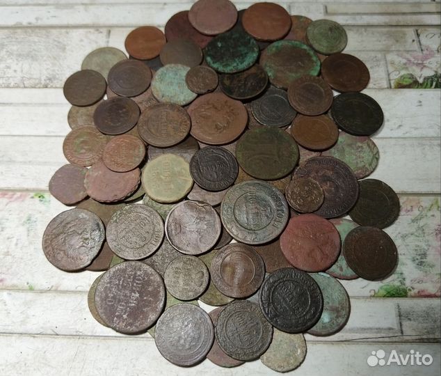 Лот медных монет 80 штук