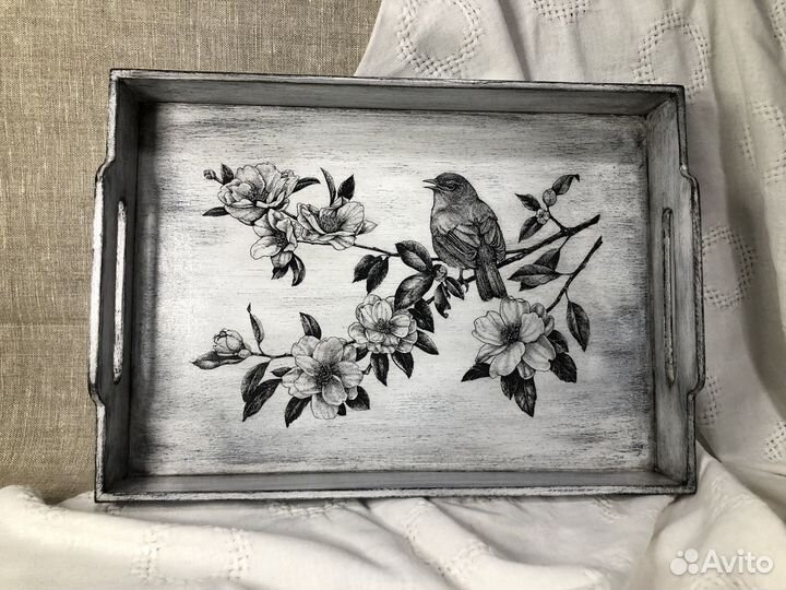 Поднос деревянный