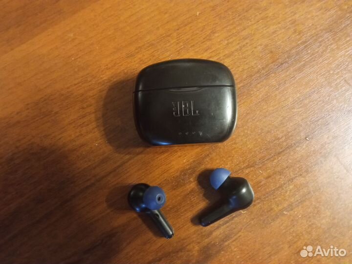 Беспроводные наушники jbl tune 125 tws