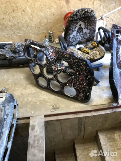 Продам саб с уселителим наминал 1200