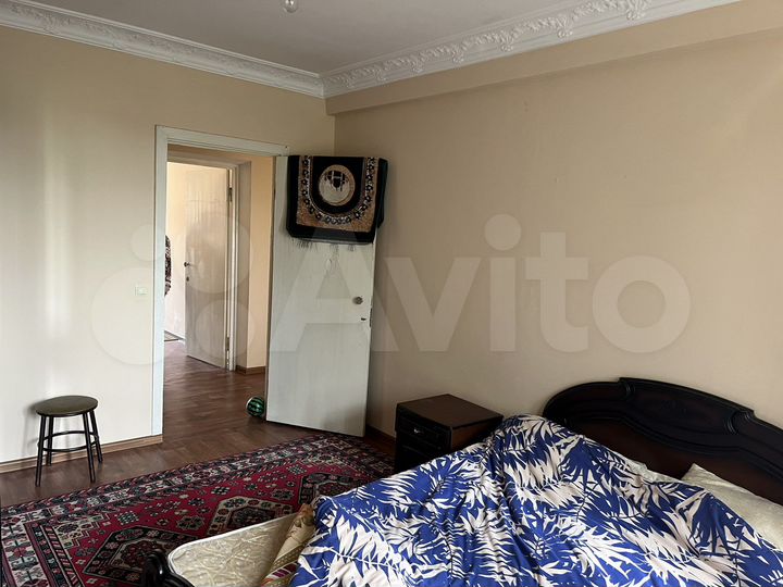 2-к. квартира, 56 м², 5/5 эт.