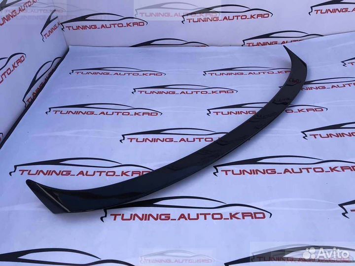 Спойлер на багажник Toyota Camry 70 L2029