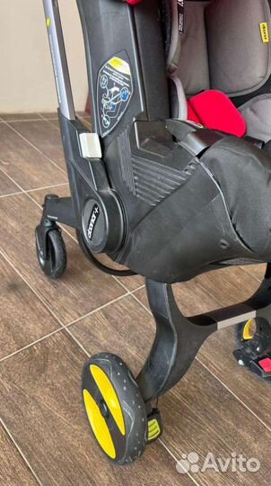 Коляска doona три в одном