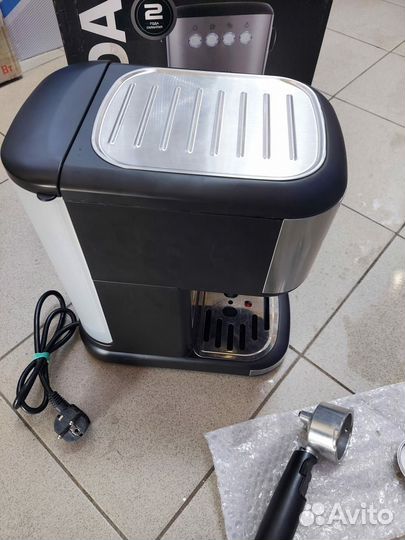 Кофеварка Hyundai HEM-3301